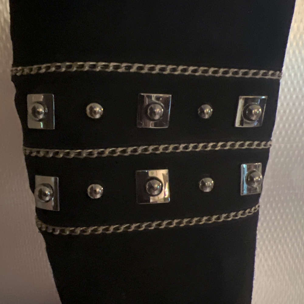 Stuart Weitzman studded knee-high boots size 8 1/2 - Picture 4 of 6